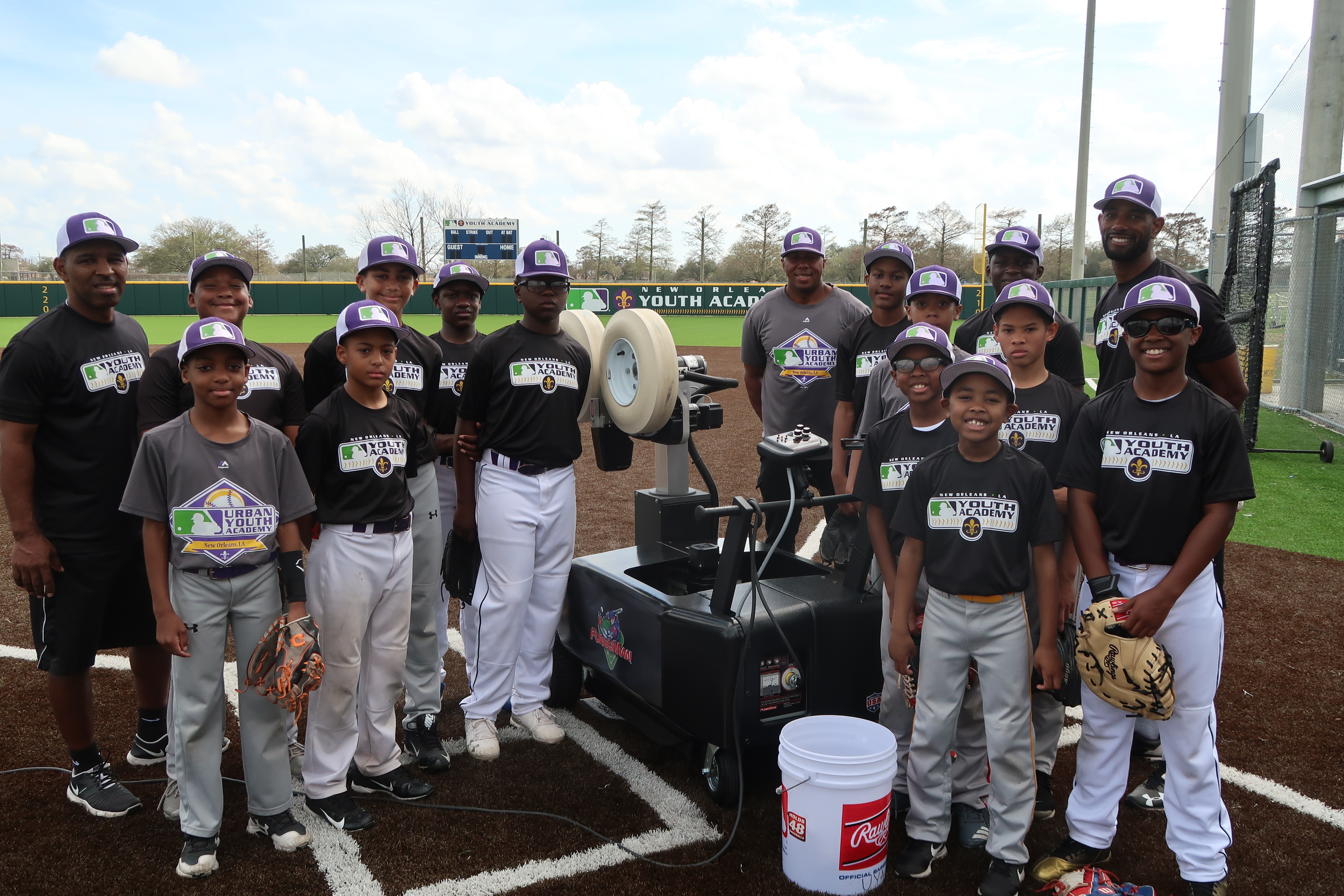 FungoMan Supports MLB Urban Youth Academy [PRESS RELEASE]