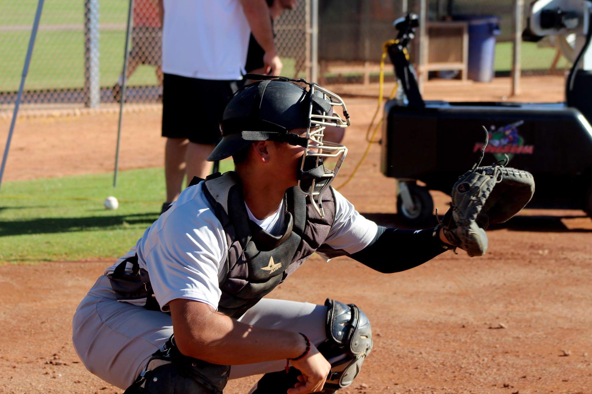 2 Catching Drills For The Unstoppable Catcher [Videos]